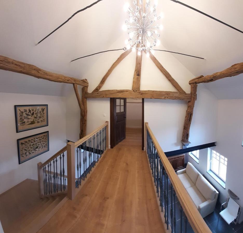 Het Stalhuys Villa Riemst Exteriör bild