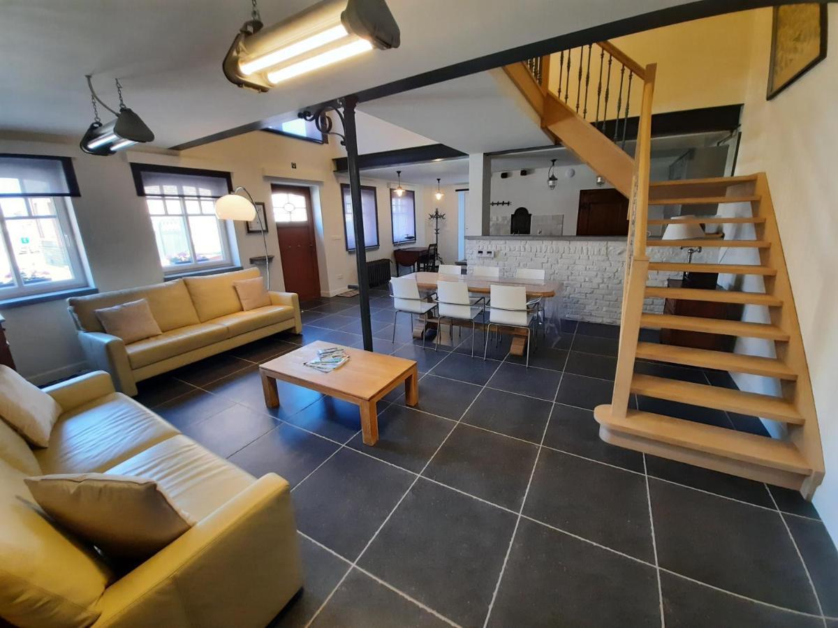 Het Stalhuys Villa Riemst Exteriör bild