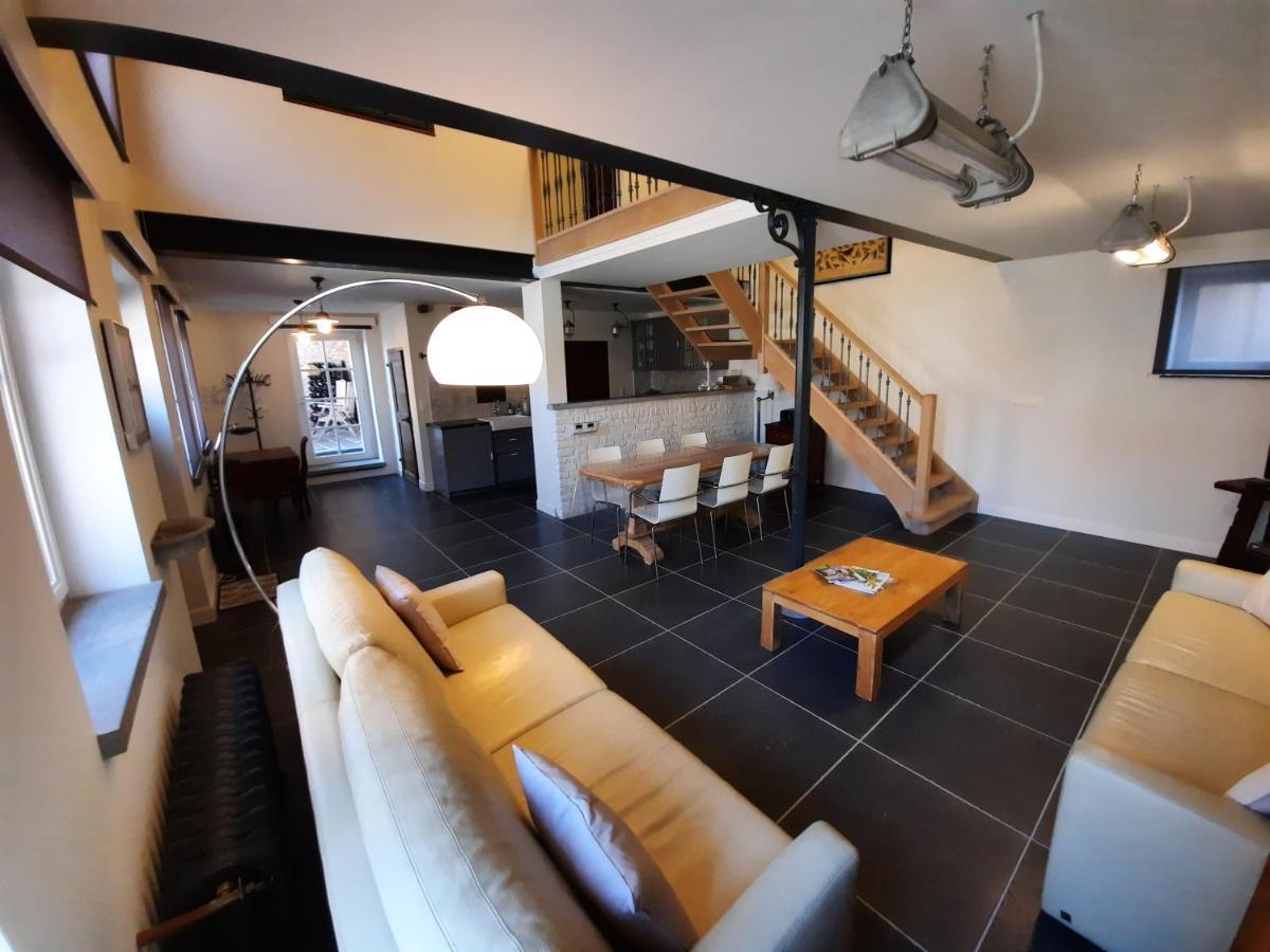 Het Stalhuys Villa Riemst Exteriör bild