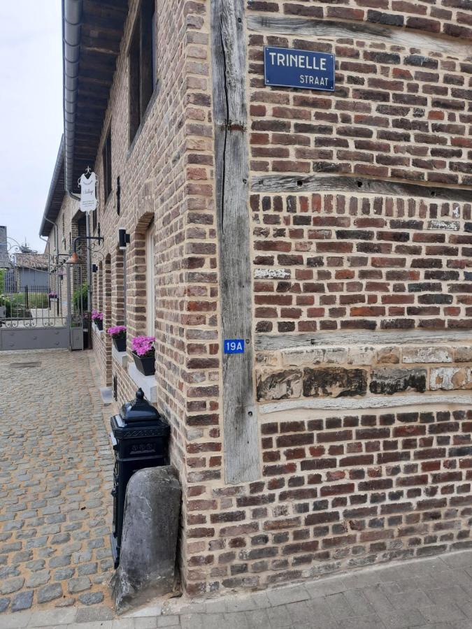Het Stalhuys Villa Riemst Exteriör bild