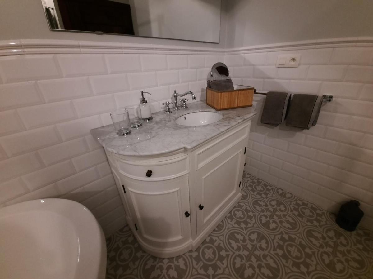 Het Stalhuys Villa Riemst Exteriör bild